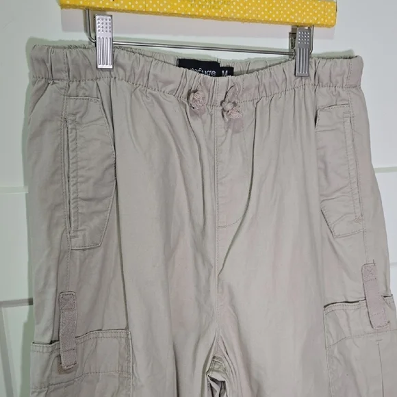 3/$30 Refuge Tan Cargo Pants Relaxed Fit Cotton - Picture 3 of 7